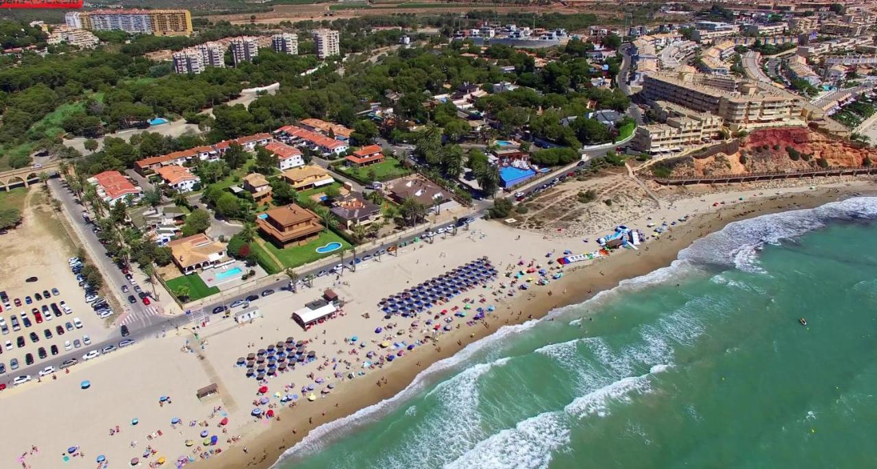 2-Bedroom And Living Room Apartment Near Campoamor Beach Екстер'єр фото