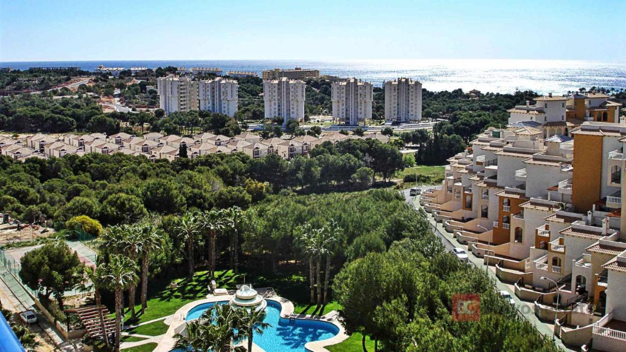 2-Bedroom And Living Room Apartment Near Campoamor Beach Екстер'єр фото