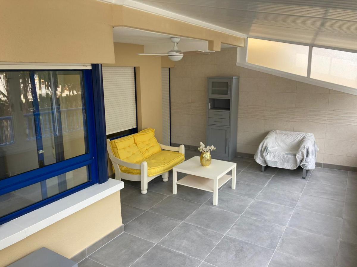 2-Bedroom And Living Room Apartment Near Campoamor Beach Екстер'єр фото